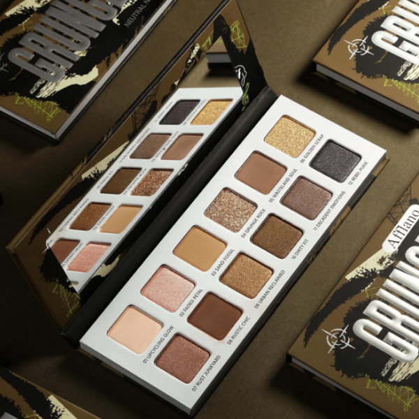 Nude Eyeshadow Palette